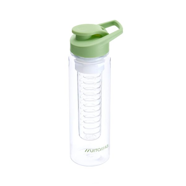 La borraccia con infusore MUITOMAS in Tritan trasparente, con tappo e guaina in neoprene nel colore Blu Ottanio, riempita con acqua, fette di limone e foglie di menta.