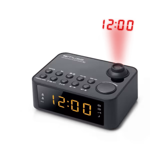 Radiosveglia con proiettore Muse M-178 P su un comodino, con il suo display LED bianco che mostra l'orario e un design moderno ed elegante.