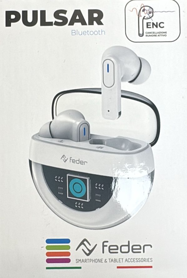 Coppia di Auricolari Wireless FEDER Pulsar Touch neri, posizionati fuori dalla loro custodia di ricarica compatta (power bank).