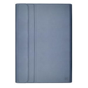 Custodia universale Celly UNIKEYBTAB nera aperta, che mostra il tablet in posizione stand e la tastiera wireless magnetica staccata sulla scrivania.