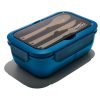 Porta pranzo MUITOMAS 1100ml di colore Blu Ottanio, con coperchio chiuso, che mostra la forma rettangolare e lo scomparto trasparente per le posate.