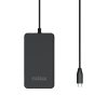 Confronto tra caricabatterie standard e alimentatore Nilox Tech 90W GaN.